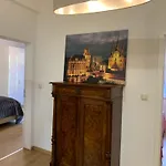 Fuer Gruppen Und Familien - Grosse Naehe Stadtpark, 4 Schlafzimmer, 2 Baeder, Terrasse, Parkplatz דירה