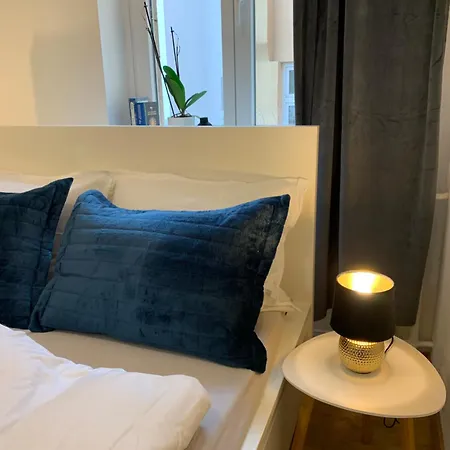Apartament Fuer Gruppen Und Familien - Grosse Naehe Stadtpark, 4 Schlafzimmer, 2 Baeder, Terrasse, Parkplatz Erfurt
