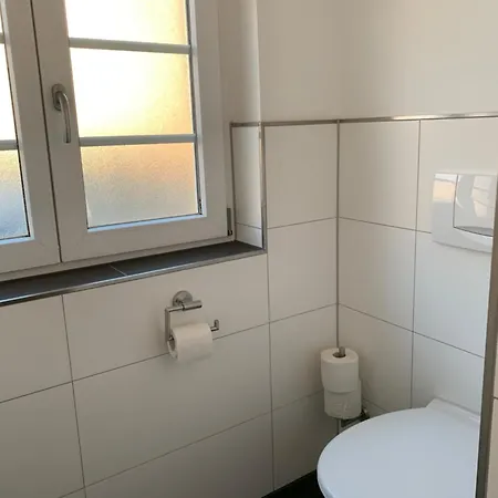 Fuer Gruppen Und Familien - Grosse Naehe Stadtpark, 4 Schlafzimmer, 2 Baeder, Terrasse, Parkplatz * Erfurt