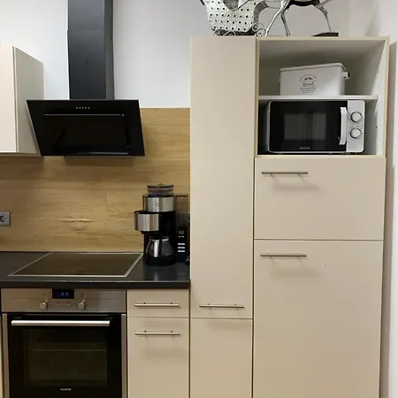 Fuer Gruppen Und Familien - Grosse Naehe Stadtpark, 4 Schlafzimmer, 2 Baeder, Terrasse, Parkplatz