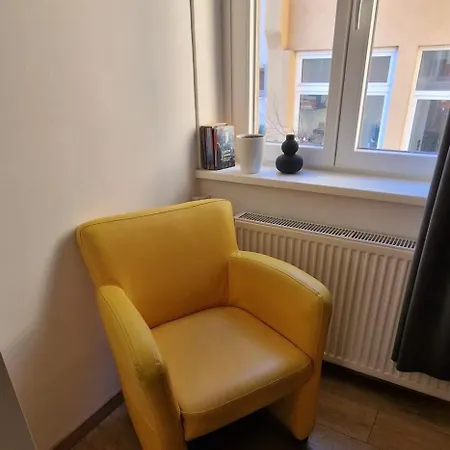 Appartamento Fuer Gruppen Und Familien - Grosse Naehe Stadtpark, 4 Schlafzimmer, 2 Baeder, Terrasse, Parkplatz