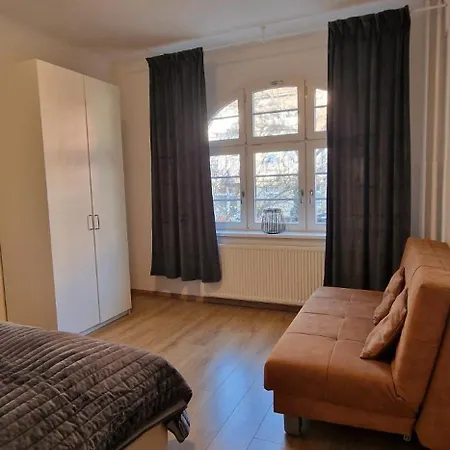 Fuer Gruppen Und Familien - Grosse Naehe Stadtpark, 4 Schlafzimmer, 2 Baeder, Terrasse, Parkplatz Apartament