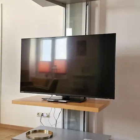 Appartement Fuer Gruppen Und Familien - Grosse Naehe Stadtpark, 4 Schlafzimmer, 2 Baeder, Terrasse, Parkplatz *