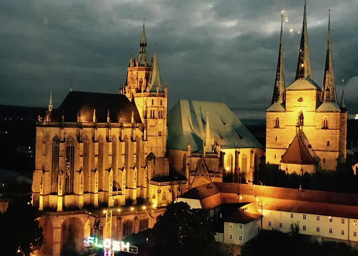 Fuer Gruppen Und Familien - Grosse Naehe Stadtpark, 4 Schlafzimmer, 2 Baeder, Terrasse, Parkplatz דירה ארפורט