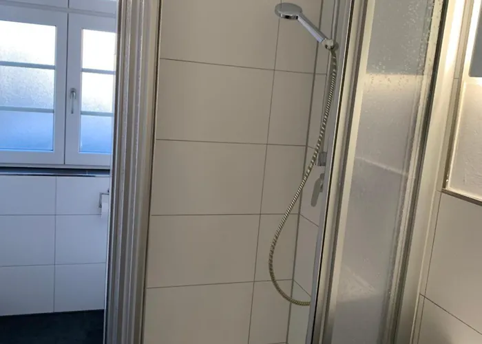 Fuer Gruppen Und Familien - Grosse Naehe Stadtpark, 4 Schlafzimmer, 2 Baeder, Terrasse, Parkplatz Appartement *