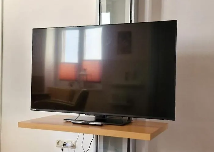 Appartement Fuer Gruppen Und Familien - Grosse Naehe Stadtpark, 4 Schlafzimmer, 2 Baeder, Terrasse, Parkplatz *